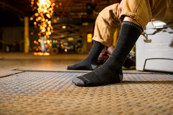 Darn Tough® - Men's Merino Wool John Henry Work Sock - Midweight - Gravel - MADE IN THE USA!